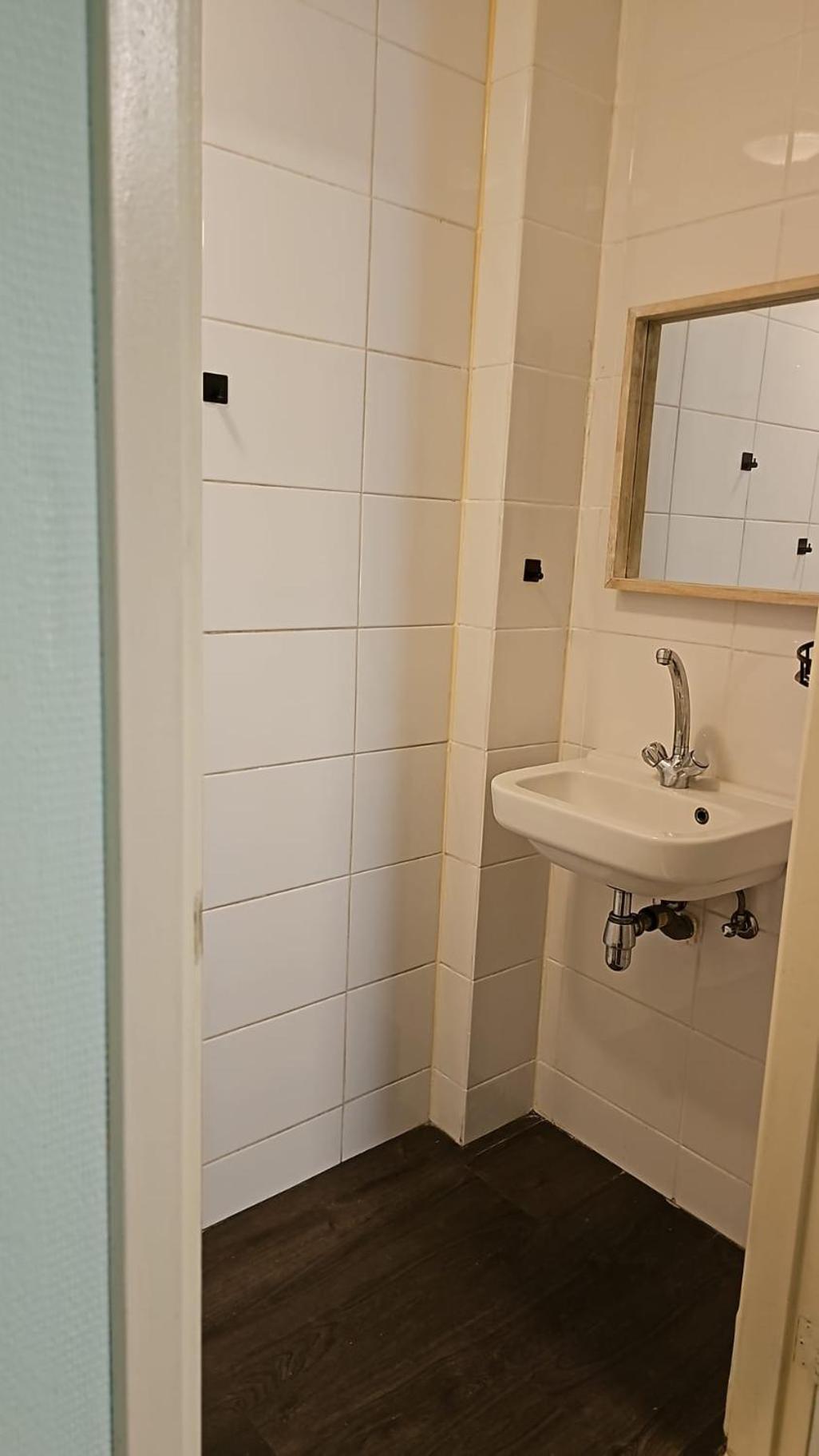 Benb Pieterburen Broek Luaran gambar